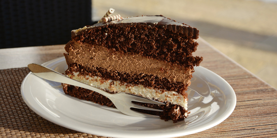 Lešnik torta sa čokoladom